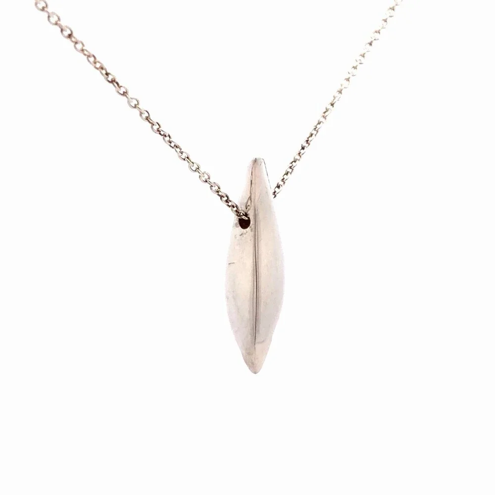 Tiffany & Co Elsa Peretti 925 Sterling Silver Teardrop Raindrop Pendant Necklace